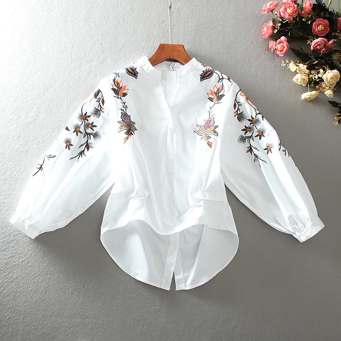 

Women's spring autumn floral embroidery lantern sleeve white shirt female casual loose cotton black blouse tops TB1130