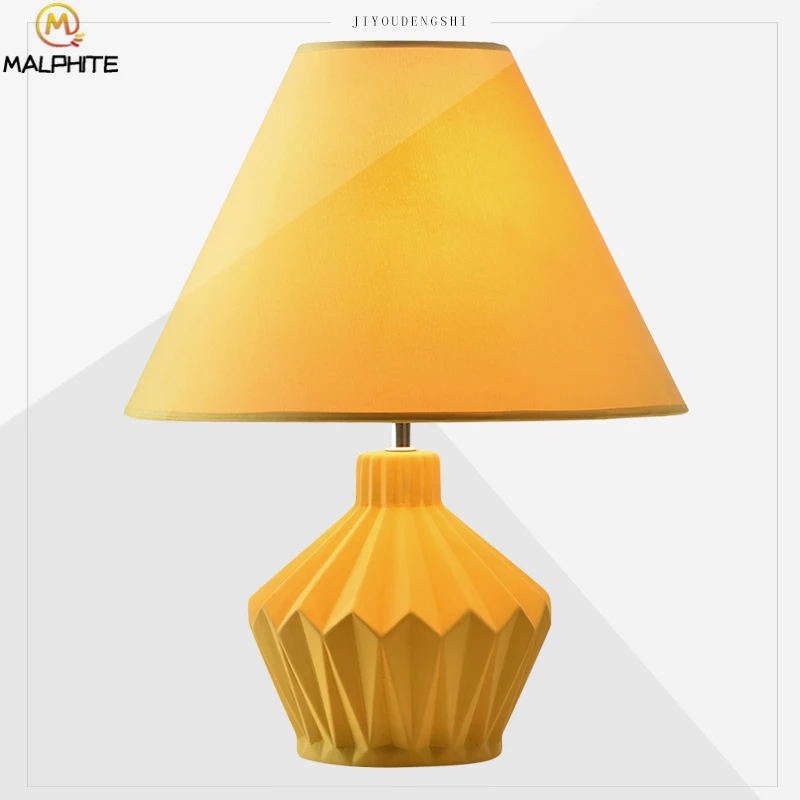 

Nordic Ceramic table lamp Simple Yellow Fabric Led Lamps Table Table Lamps Bedroom Bedside Table Light home Deco Lighting