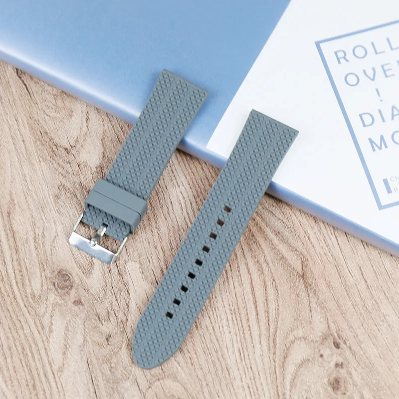 

Watch accessories silicone strap 24mm pin buckle waterproof and breathable men's strap for all brands of ladies watch strap