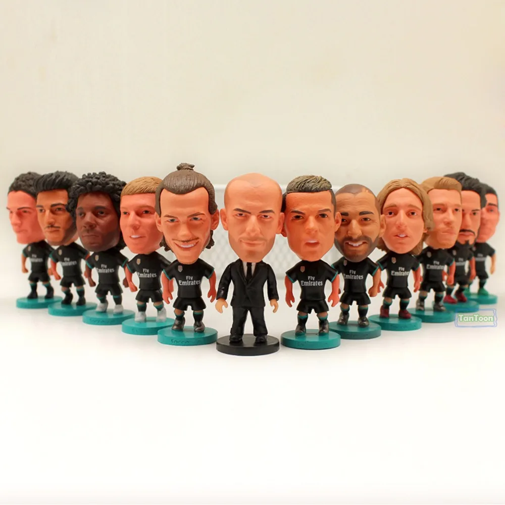 

Soccer Star C.Ronaldo Bale Benzema Ramos Zidane Isco etc RM2018 Away Black 6.5cm Height Resin Dolls Action figure Toys