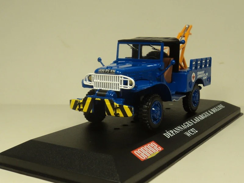 

Rare 1:43 WC52 road rescue vehicle model Alloy collection model