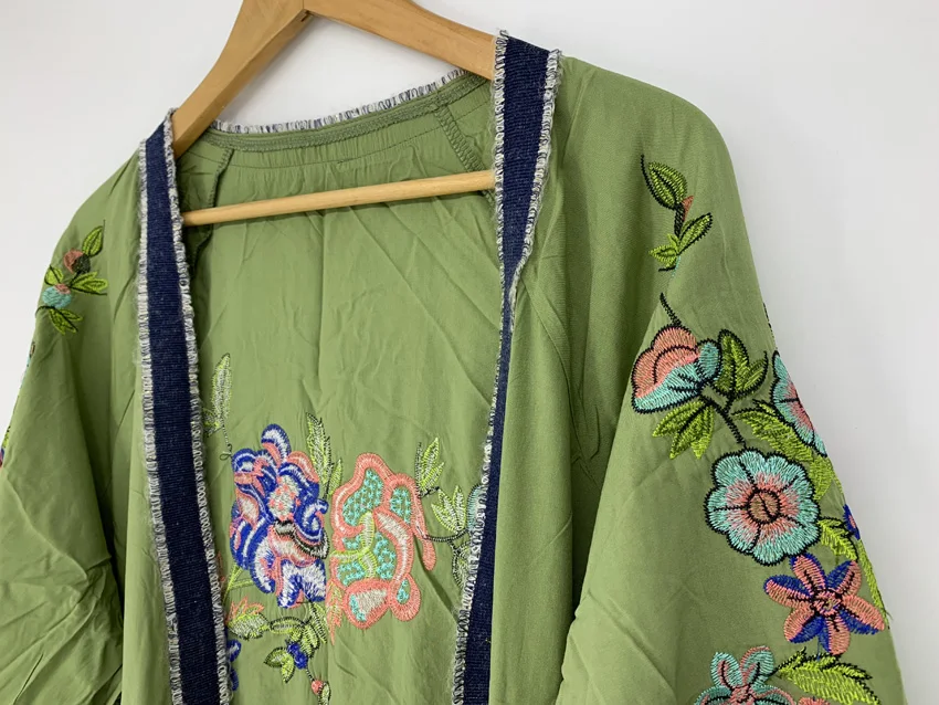 Jessie Vinson женский большой размер длинный рукав перспективная Цветочная вышивка длинный кардиган кимоно пляжное солнцезащитное покрытие комбинезон