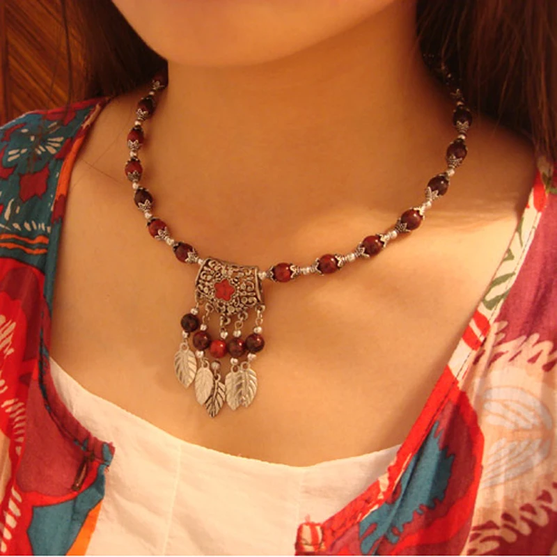 

Tibet Nepal Tibetan ethnic jewelry wholesale wholesale hanging leaf collar necklace with good match F-40