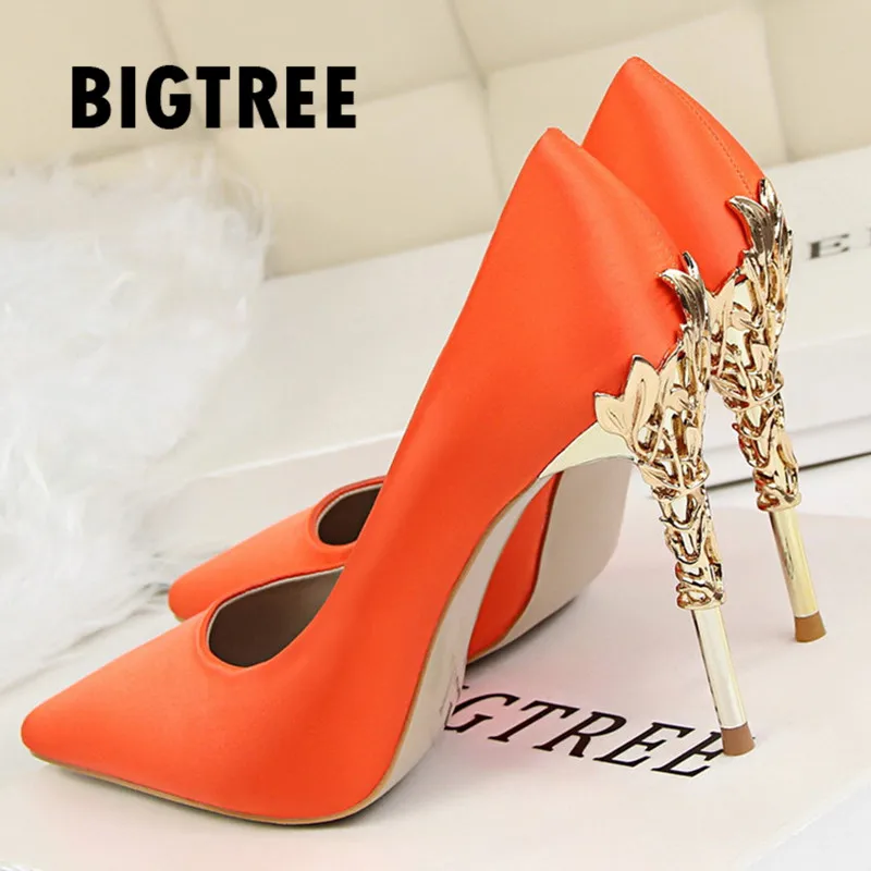 

2019 Women pumps Sexy Pointed toe Luxury Metal high heels shoes woman Spring Summer Women party wedding shoes High heels Zapatos