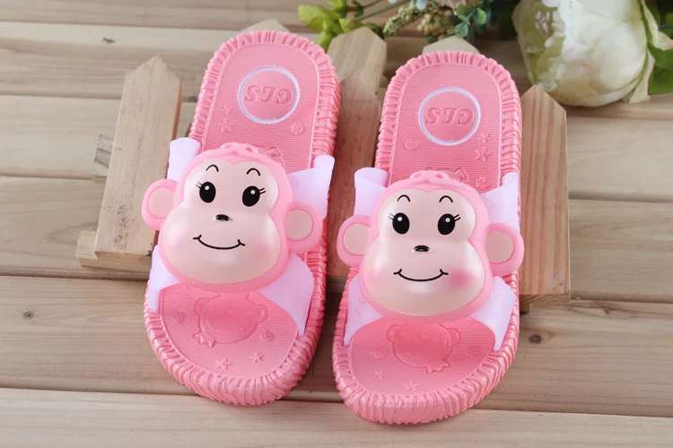 Лето 2017 г. новые детские тапочки 3D Обезьяна Обувь для девочек Тапочки Обувь прочный нескользящим Обувь для мальчиков домашняя обувь