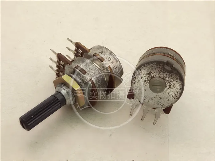 

1pcs/lot Stock imports double potentiometer B220K handle length 25MM flowers