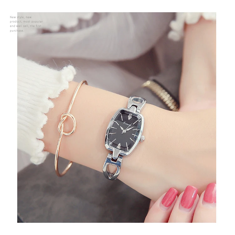 4707472894_976908629