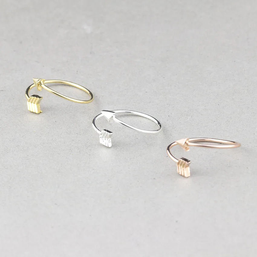 Великолепная сказка Bague Femme большие скидки One Direction Arrow Кольца для Для женщин панк
