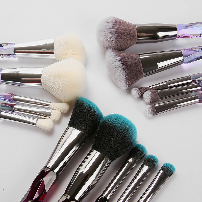 5Pcs Crystal Style Makeup Brushes Set Powder Foundation Eye Blush Brush Cosmetic Professional Makeup Brush Kit Tools