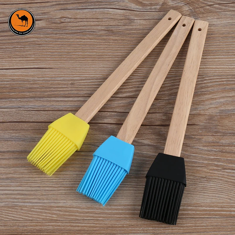 3 Pcs BBQ Tools 23.5 cm Wooden Handle Silicone Grilled Basting Brushes