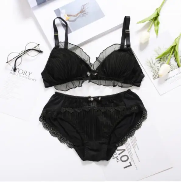 Cute Lace Trim Black & White Japanese Bra & Panties Set Wirefree Soft Underwear Sleep Intimates Set Kawaii Lolita white underwear set Bra & Brief Sets