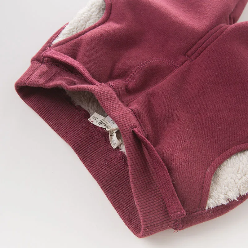 DB6532_0031_6Y3A7386