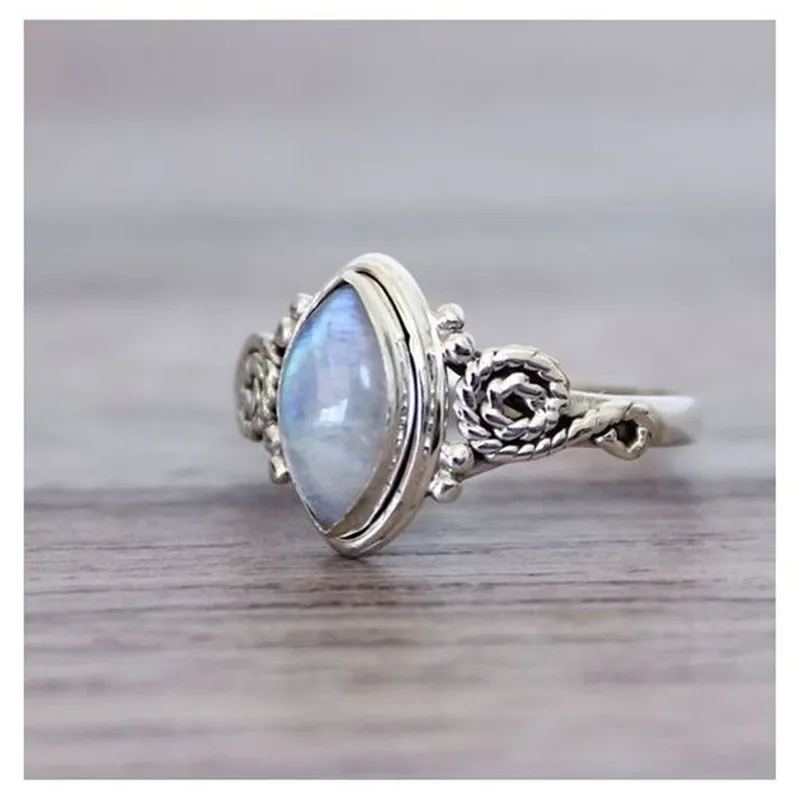 ZHIXUN Fashion Bohemian Vintage Moonstone Rings For Women