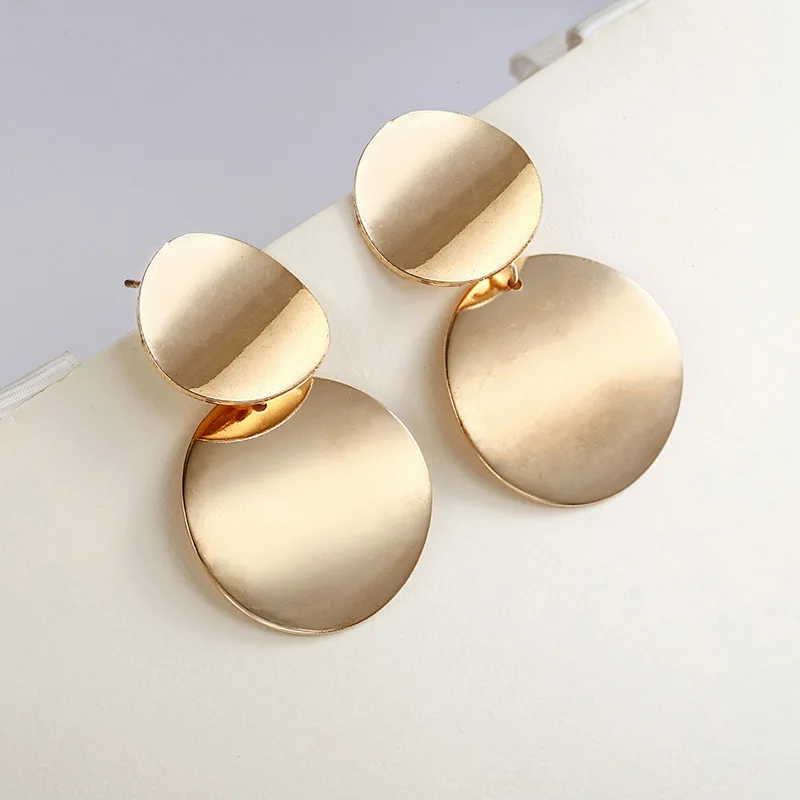 

SexeMara Unique Metal Drop Earrings Trendy Gold Color Round Statement Earrings for Women New Arrival wing Fashion Jewelry
