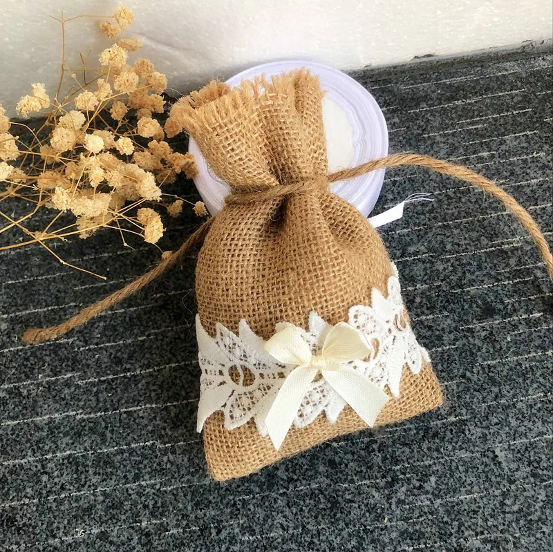 

New Burlap & Lace Drawstring Bag Jewelry Pouch, Wedding Party Favor, Gift/Candy Bag Birthday Gifts Bags 50pcs/lot