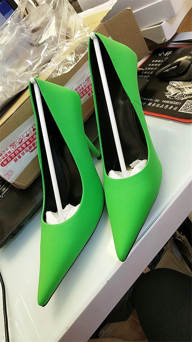 Paris Runway Shoes Woman Sandals Square Knife Fluorescent Neon-Green Leather Pumps Women Shoes zapatos de mujer