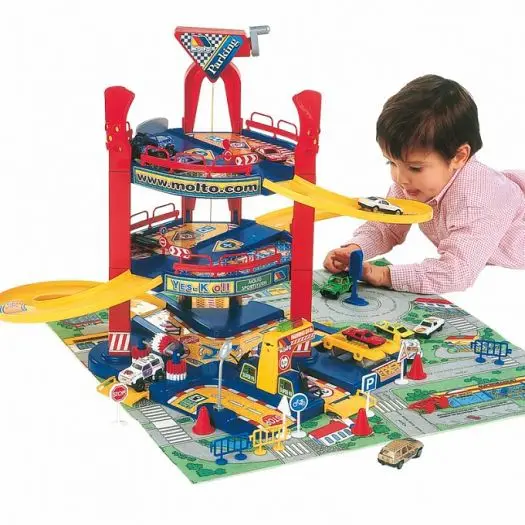 molto toy garage