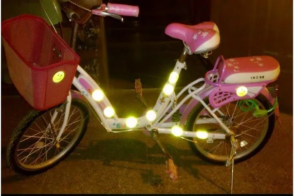 Забавная Светоотражающая велосипедная наклейка улыбающееся лицо узор безопасность Ночная езда наклейка украшение доступ к велосипеду