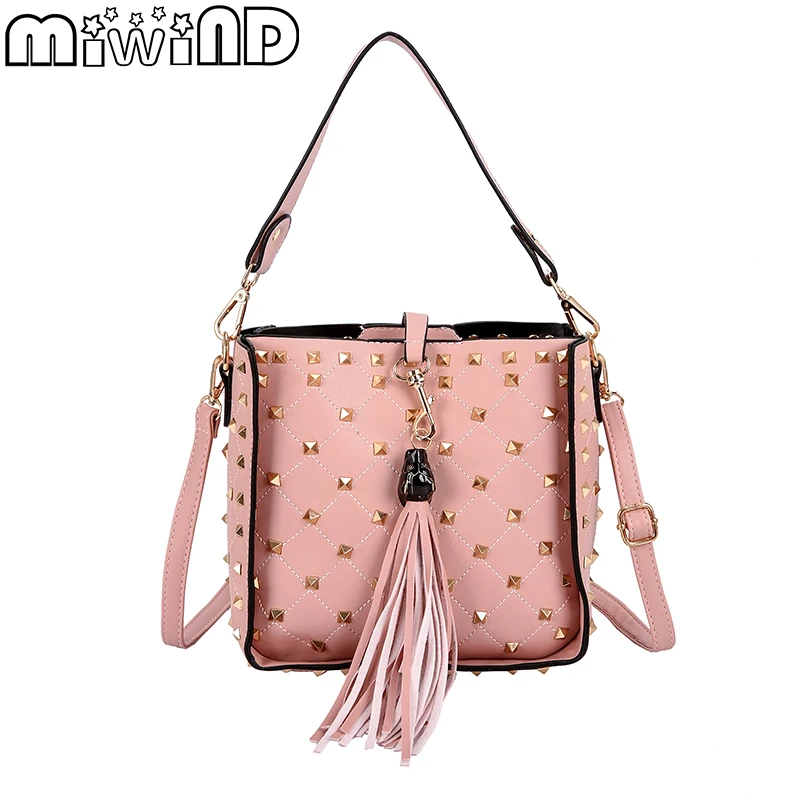 

Women's Handbags Shoulder Messenger Bag High Quality PU Leather Fashion Tassel Rivet Decoration Large Capacity MIWIND 2019 New