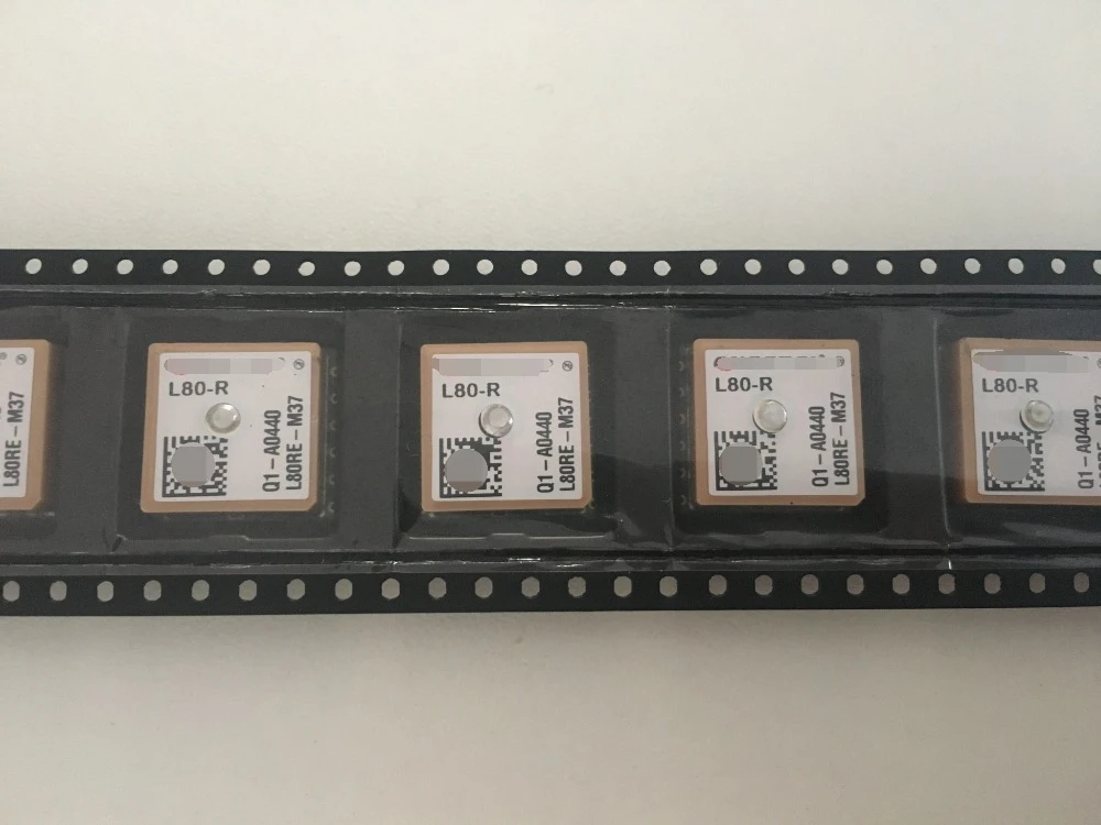 

L80-R L80RE-M37 L80 GPS with antenna Module LCC 16*16*6.45mm Support QZSS 100% New&Original in the stock