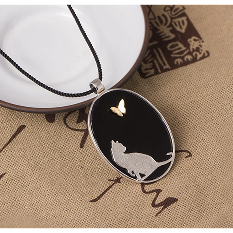 4417194211_896826829