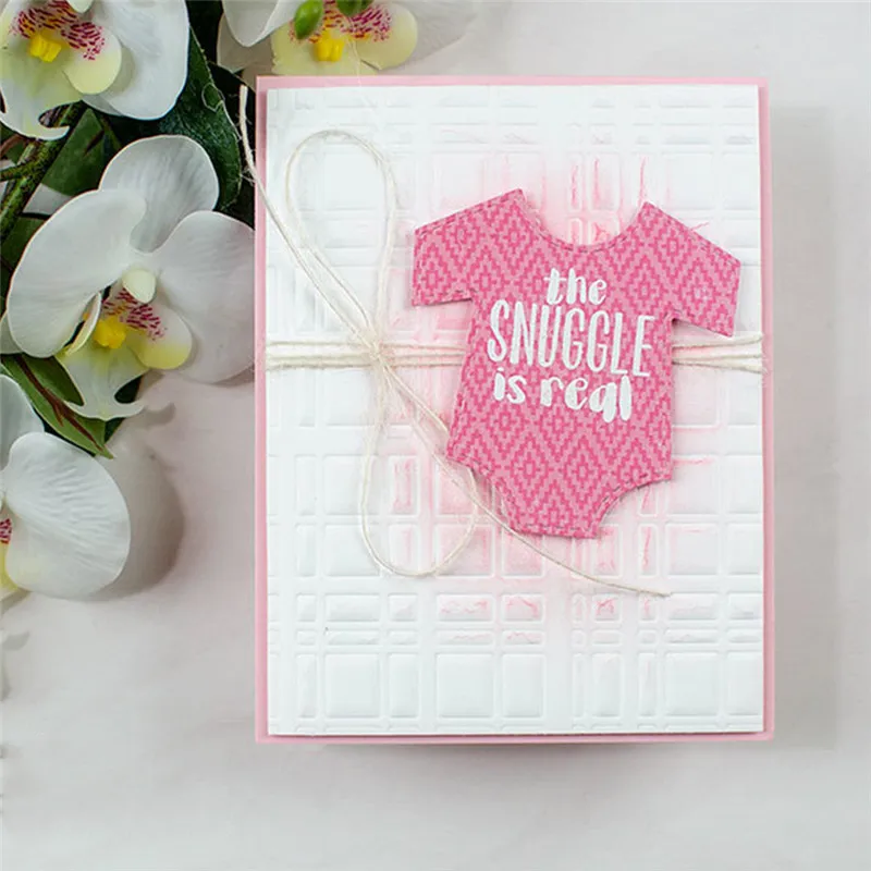 

DiyArts Metal Cutting Dies Baby Cloth 4PCS DIY Craft Card Embossing Stencil 66.6*101.5mm Scrapbooking 2018 New Template