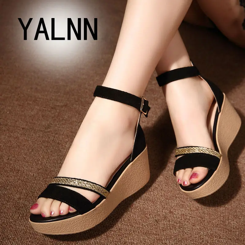 Fashion Sandals Women Summer Shoes 2017 Wedges Open Toe Thick Heel Mujer Soft Women Platform Sandals