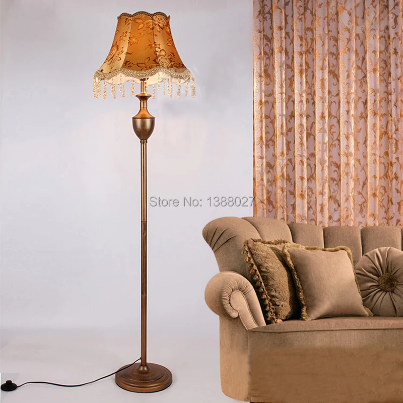 floor lamp 4.jpg