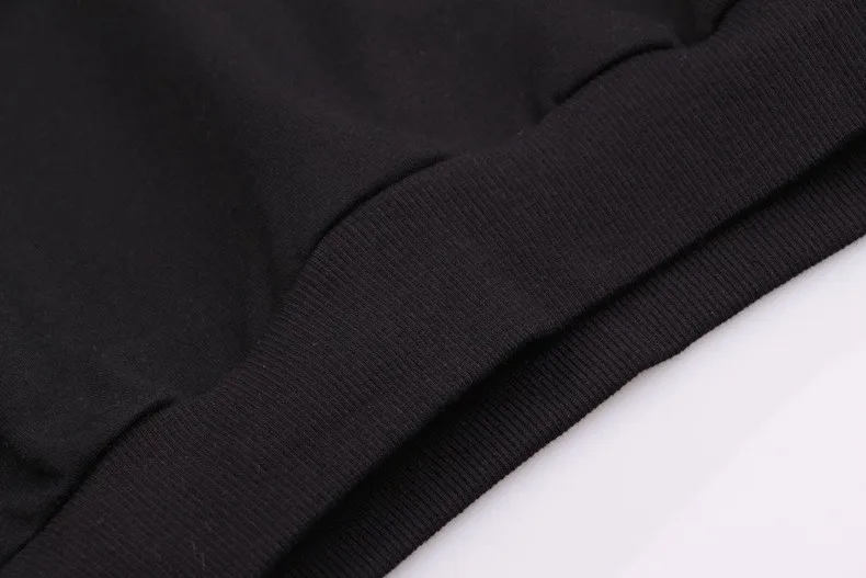 3208493213_1887677244