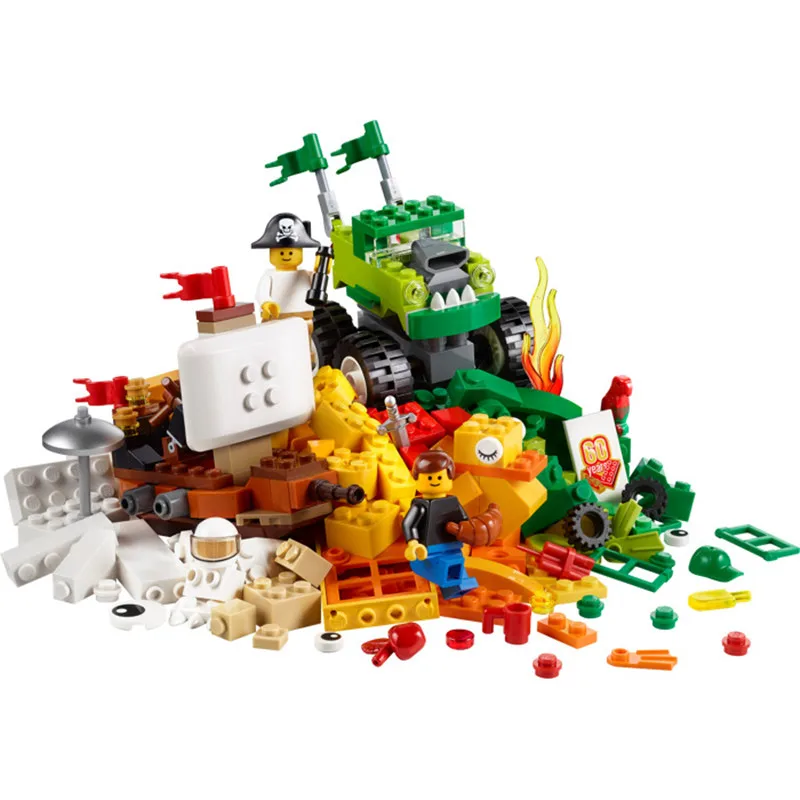 

976pcs Creator Mission To Mars model Building kits Blocks Compatible duplos Brick Toy