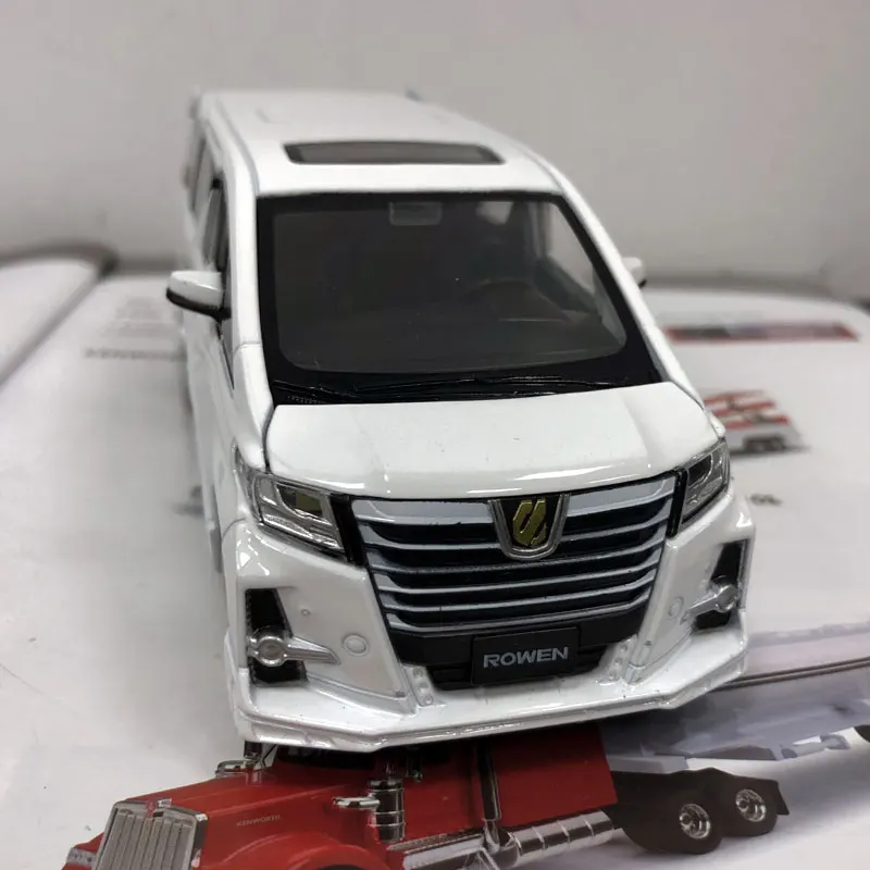 TOYOTA Alphard (29)