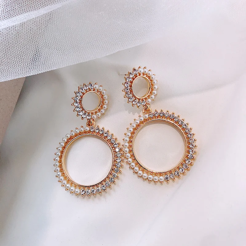 

2019 New Arrival Duohan Crystal Classic Round Women Dangle Earrings Stars Tassel Earrings Party Earrings Gifts