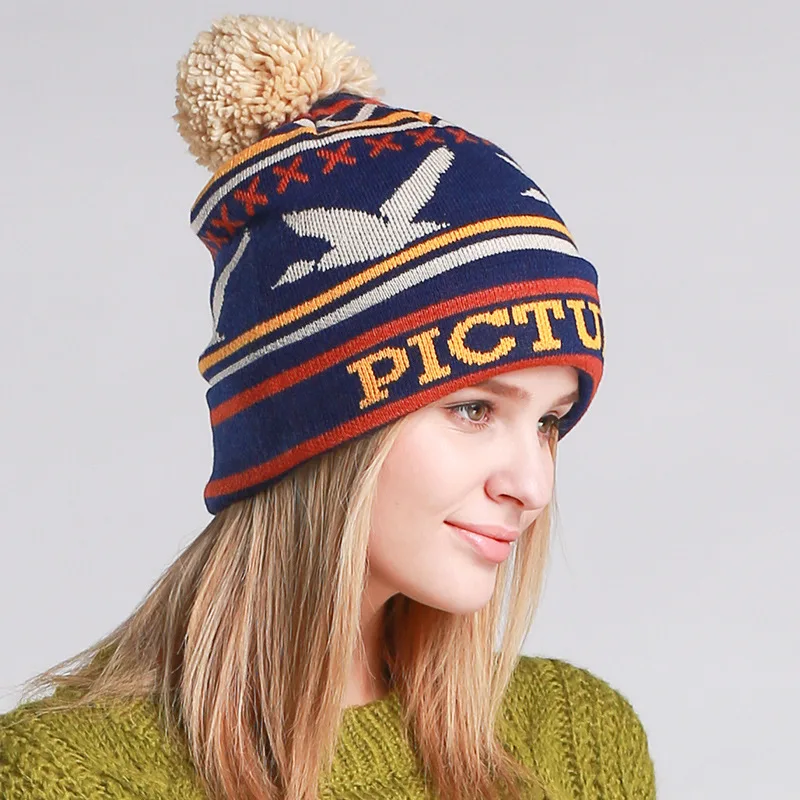 Wholesale supply of winter and winter, wool, hats, casual knitted hats