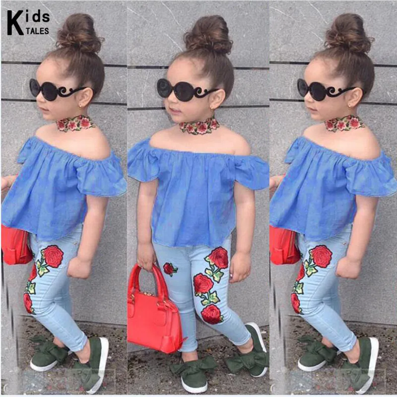 

2019 Fashionable Set of Clothes for Girls Tops with Strapless + Cropped Pants 2 pcs. Set Children Clothes for Girls Set RQ-322