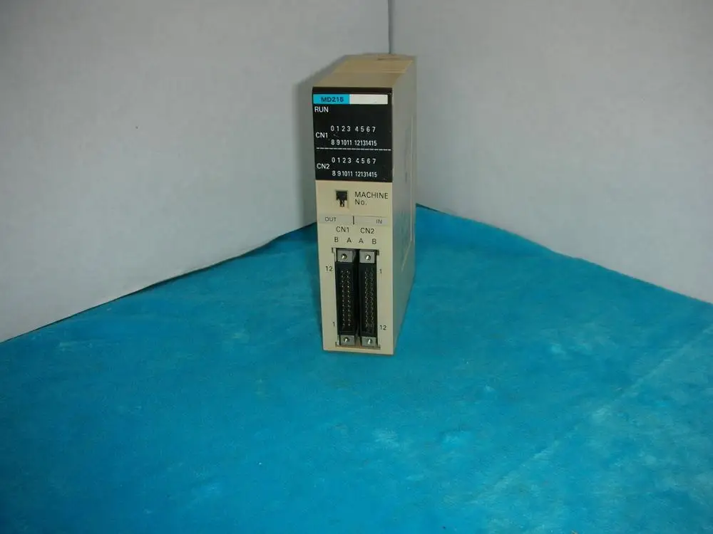 1PC USED Disassemble the original OMRON PLC module C200H-MD215 used gtx740 energy efficient desktop game disassemble graphics 1gd5
