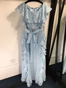 

2019 New Ruffled Wave Point Dress Three Yards