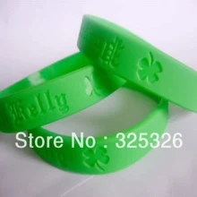Изготовленные на заказ цельные силиконовые браслеты силиконовые дешевые Полосы Логотип персонализированный рекламный подарок