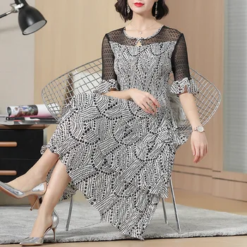 

Print Short-sleeved Summer Dress 2019 New Women Mesh Stitching Slimming Large Size Cake Dress
