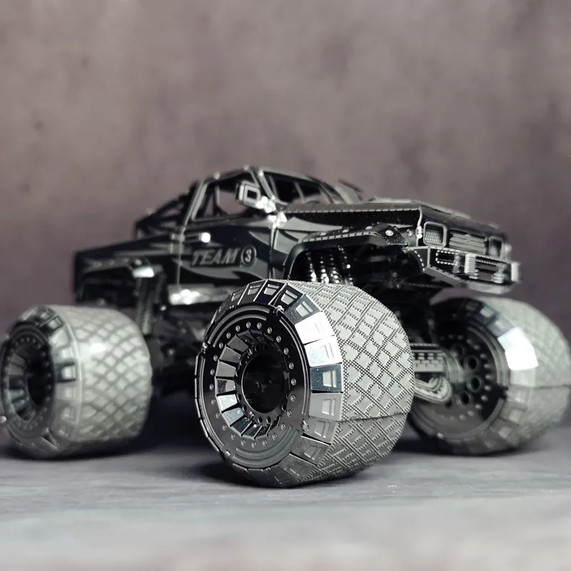  NANYUAN I32206 OFF-ROADER CAR Metal Assembly Model 3D Puzzle Super Big Tires Developing hands-on ab