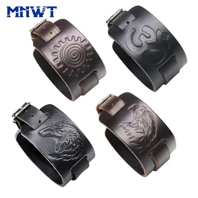 

MNWT New Fashion Accessories Leather Bracelet Wolf/Eagle/Totem Charm Bangles Retro Jewelry Punk Rock Bracelest For Men And Women