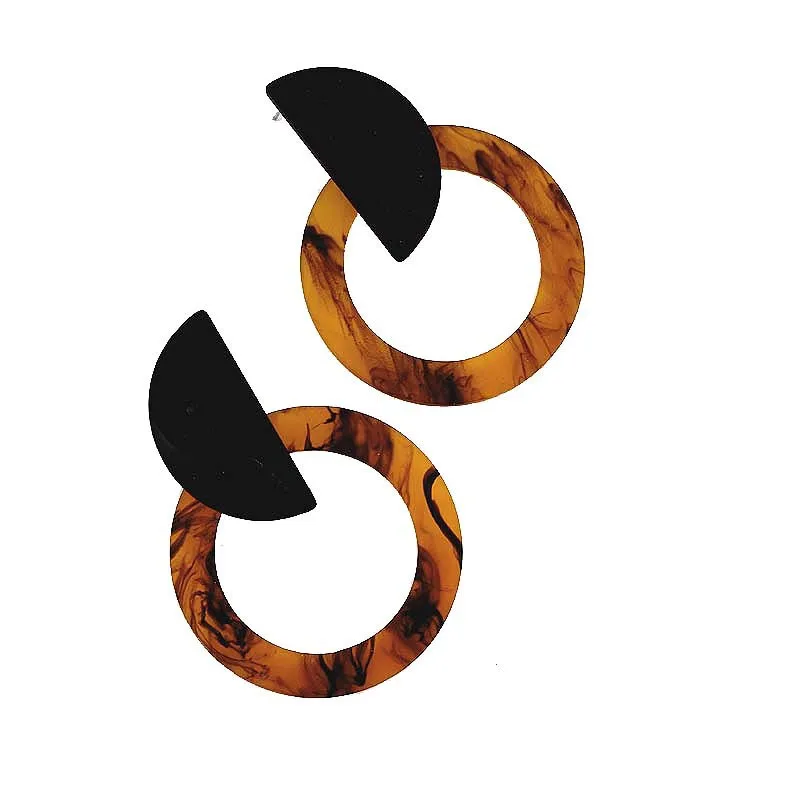 9808766312_1626211359