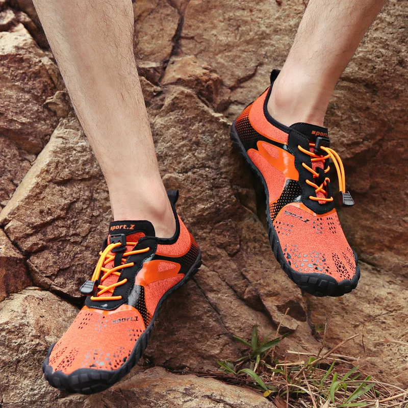 

35-46 Upstream Wading Shoes Men Breathable Beach Aqua Shoes Men Outdoor Fishing Hiking Water Shoes Non-slippery sapatilha agua
