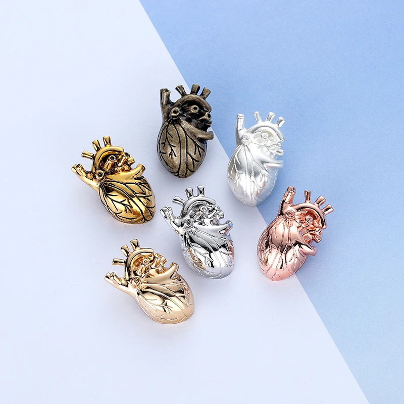 

Heart Shape Lapel Pins and Brooches Women the Jewelry as Gift for Doctor/Nurse Medical Jewelry Gold Silver Pins Accessories Gift