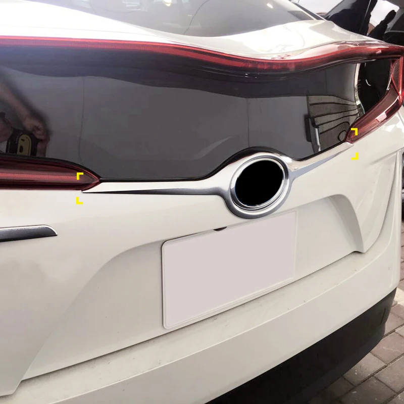 

Rear Boot Trunk Lid Molding Decorative Cover Trim ABS 1pcs For Toyota Prius Prime PHV Plug-in Hybrid 2017 2018