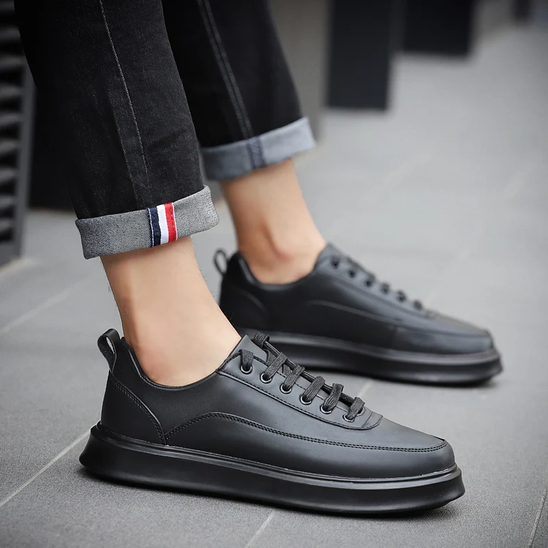 

2018 New Men Driving Shoes Fashion Slip on Men Handmade Moccasins Shoes Comfort Loafers Leather Shoes Men Flats 5