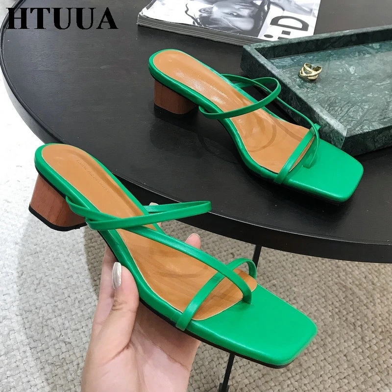 

HTUUA Brand Designer Women Slipper 2019 Summer Wooden heel Slides Female Open Toe Square Heels Sandals Vacation Flip Flops S3023