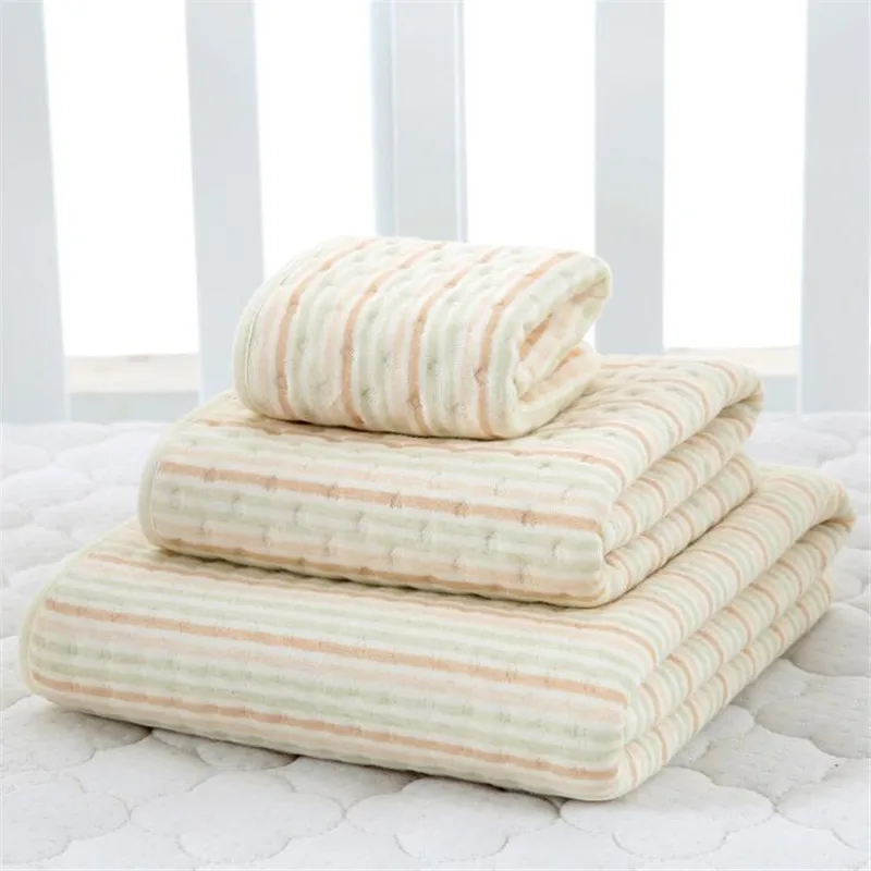 

Baby Colored Cotton Newborn Urine Pad Baby Summer Cotton Waterproof Washable Breathable Anti-Mat Pad Newborn Mattress
