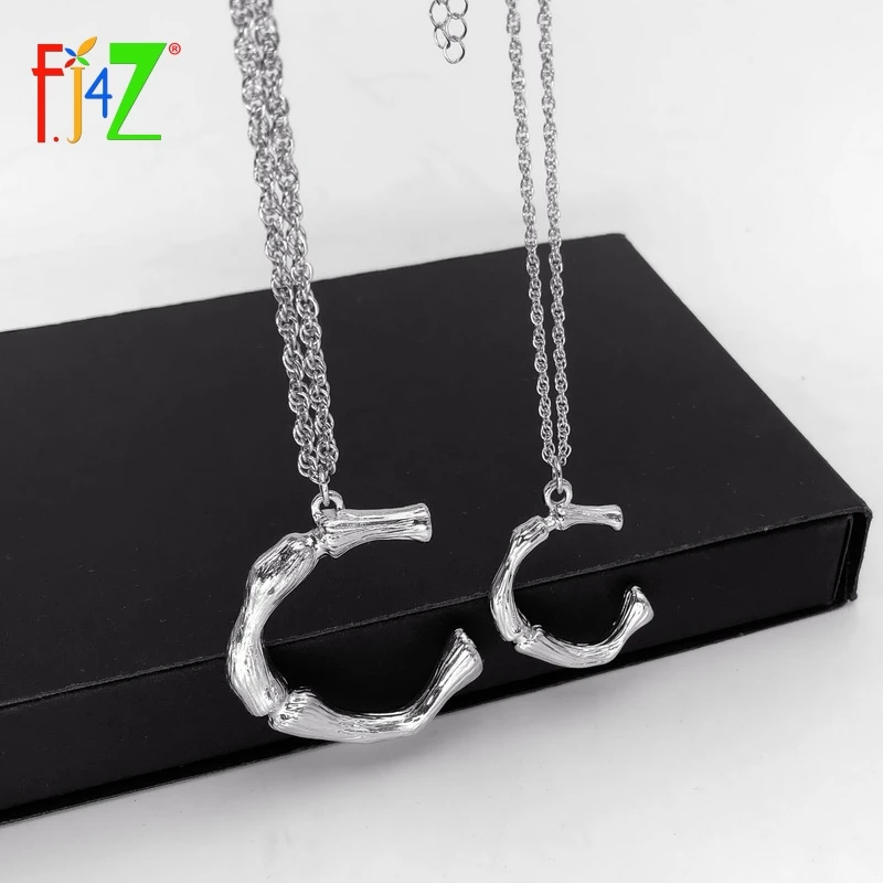 

F.J4Z Hot Women Color Silver Letter Pendants Alloy Small A-Z 26 Initial Necklaces Lady Statement Bamboo collares grandes de moda