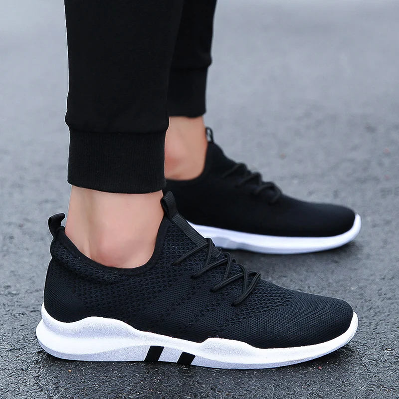 2018 Sports Shoes Outdoor Gray Black White Athletic Running Shoes