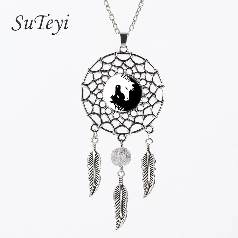 

SUTEYI 2017 Style Horse Necklace Yin Yang Black and White Animals Art Glass Jewelry Dream Catcher Pendant Dreamcatcher Necklace